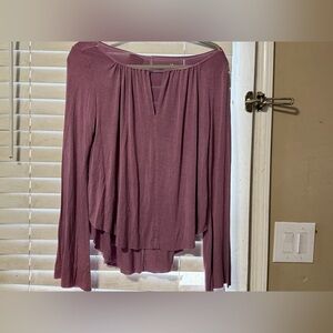 American Eagle Outfitters Plum Soft and Sexy Top Size Small